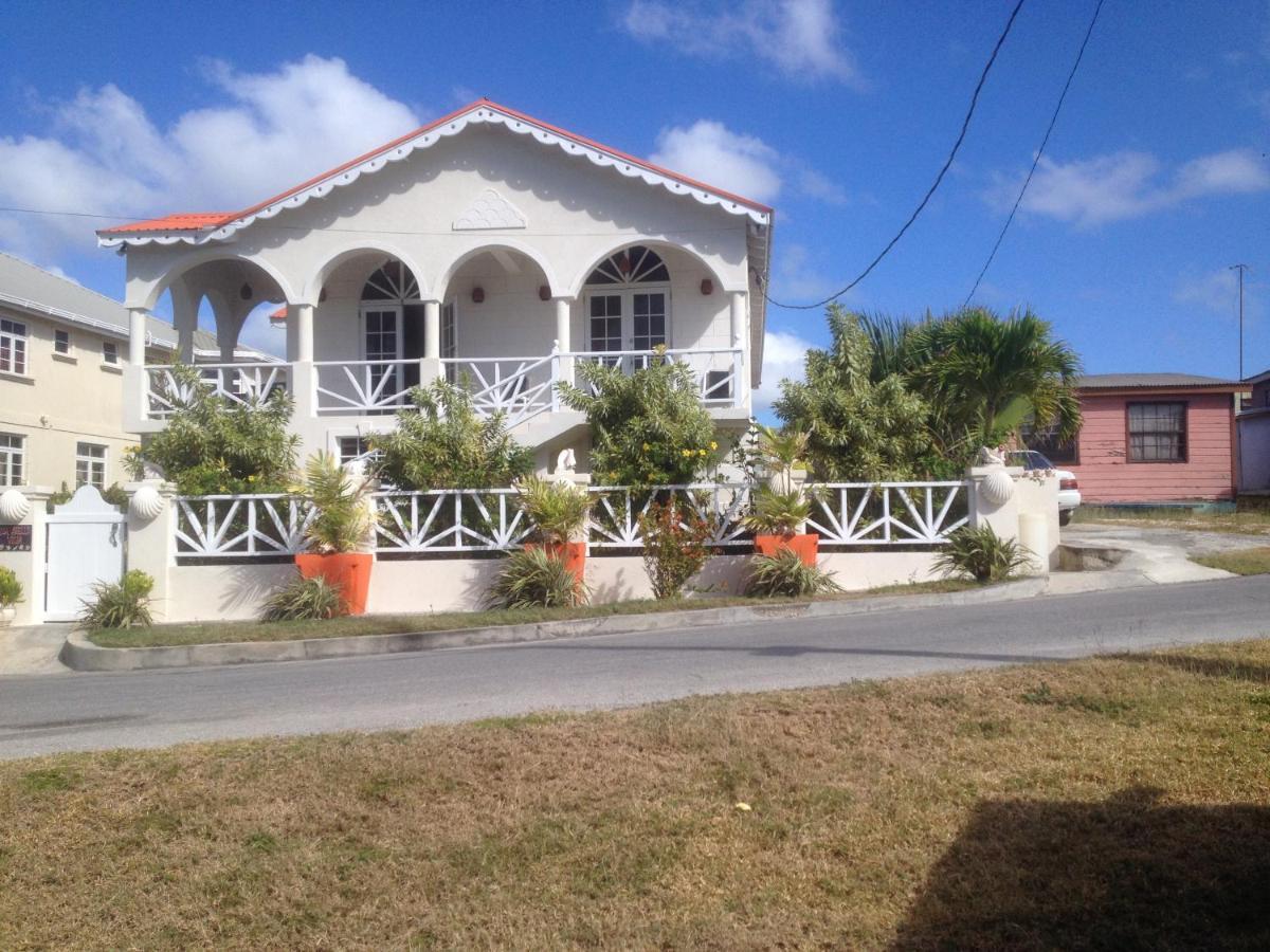 Sea Shells Villa Christ Church Exterior foto